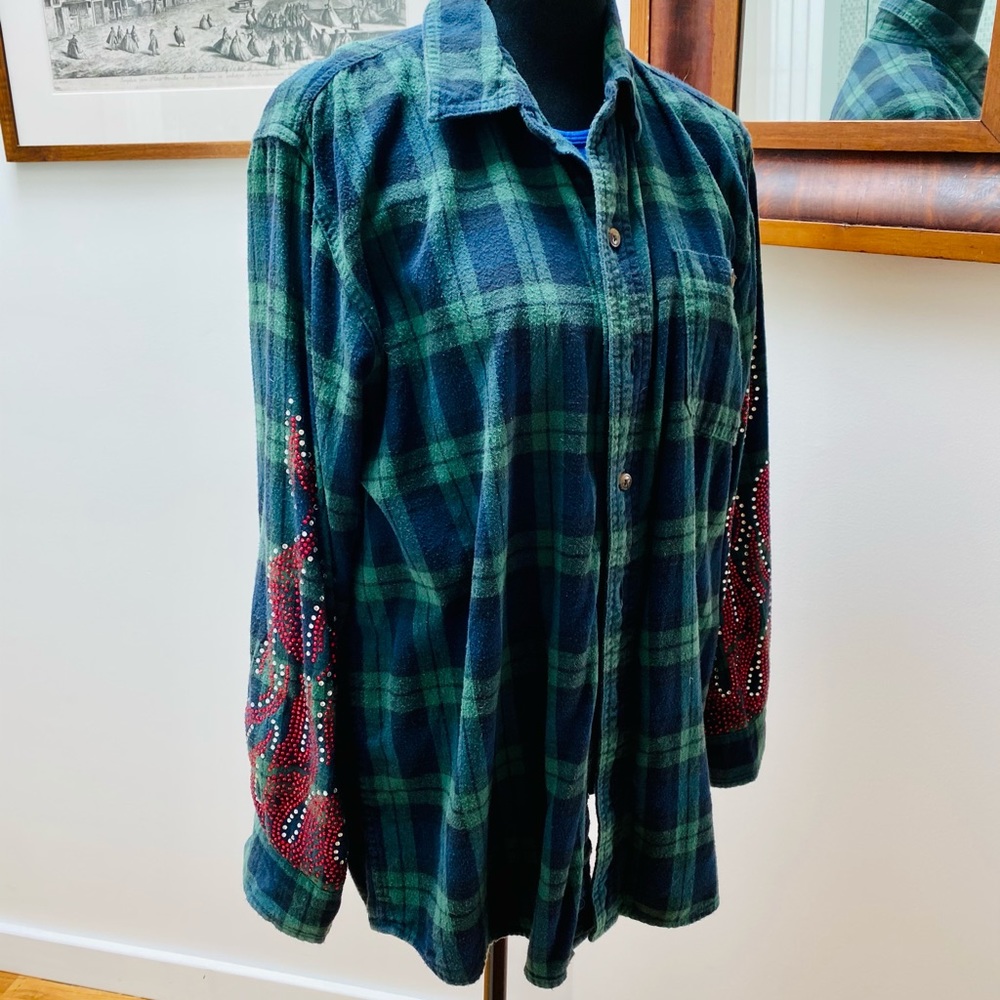 NWT LF Store Flame embellished Flannel L